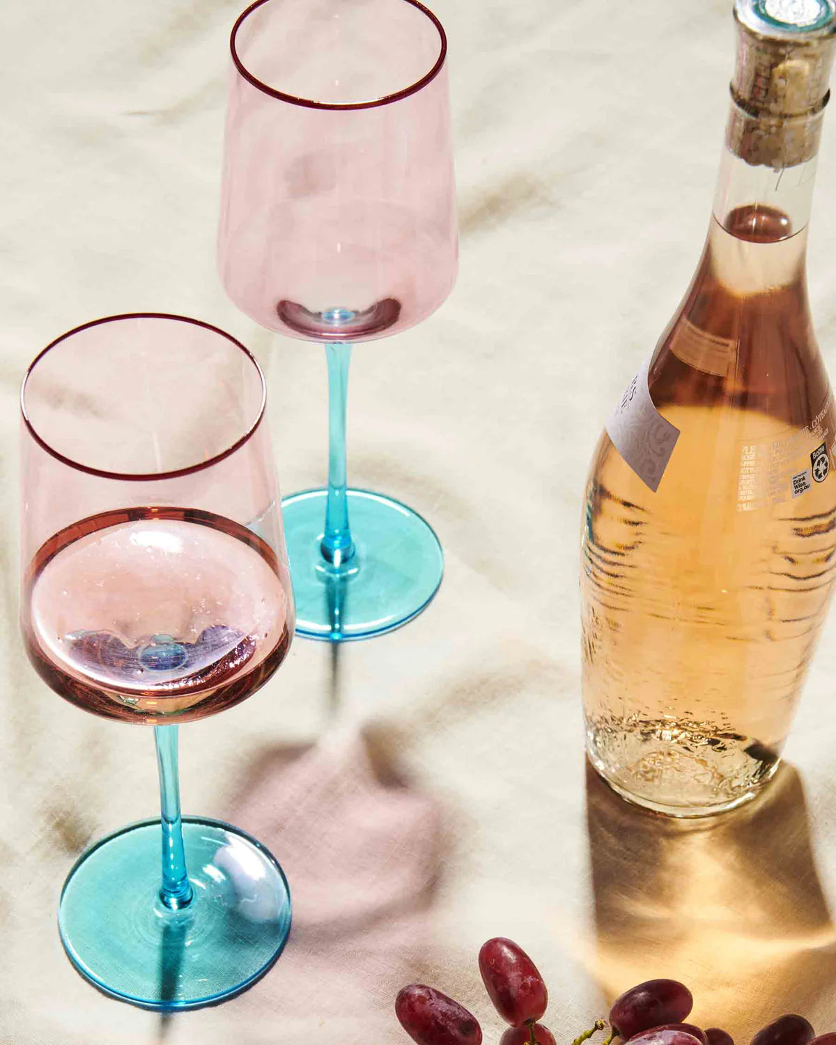 Kip & Co ROSE WITH A TWIST VINO GLASS 2P SET | The Ivy Plant Studio