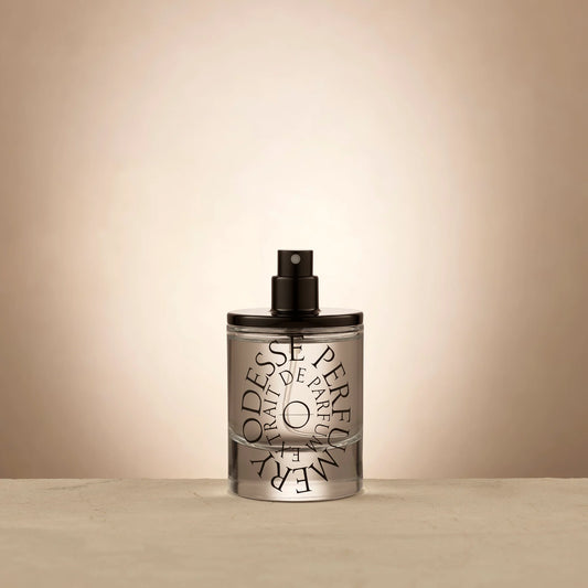 Odesse Cedar Street Extrait De Parfum | The Ivy Plant Studio 
