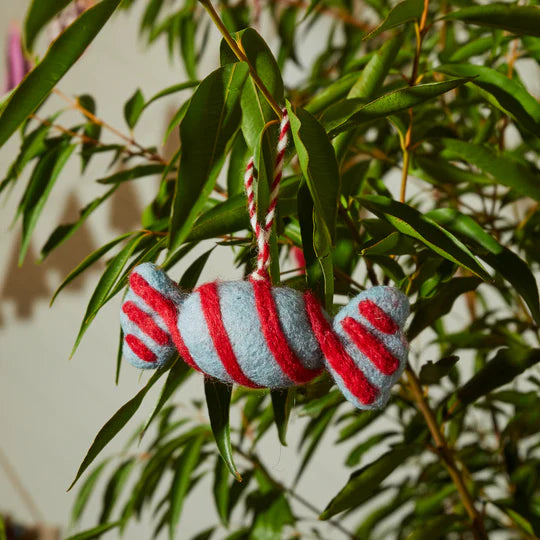 SAGE X CLARE SIMLA SWEET DECORATION | THE IVY PLANT STUDIO