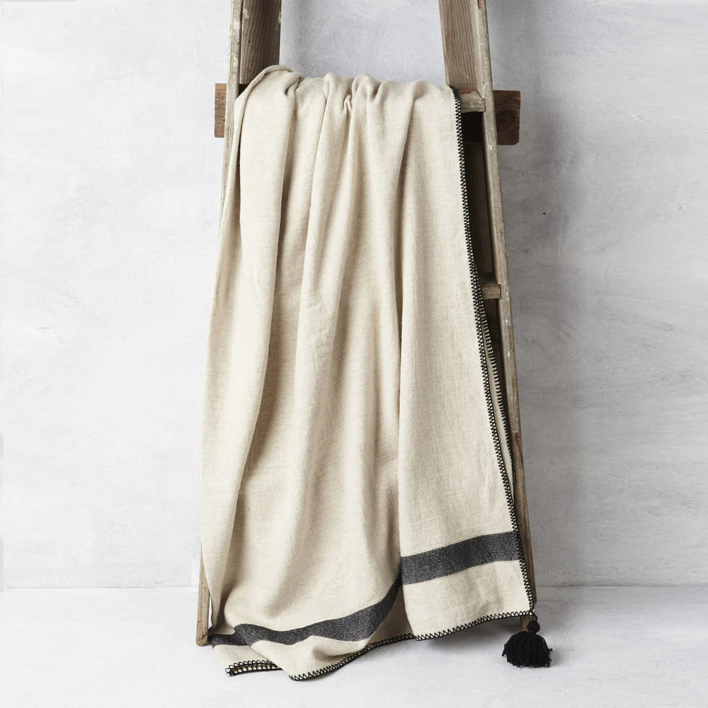 Saarde Kadir Cotton/Linen Throw Natural