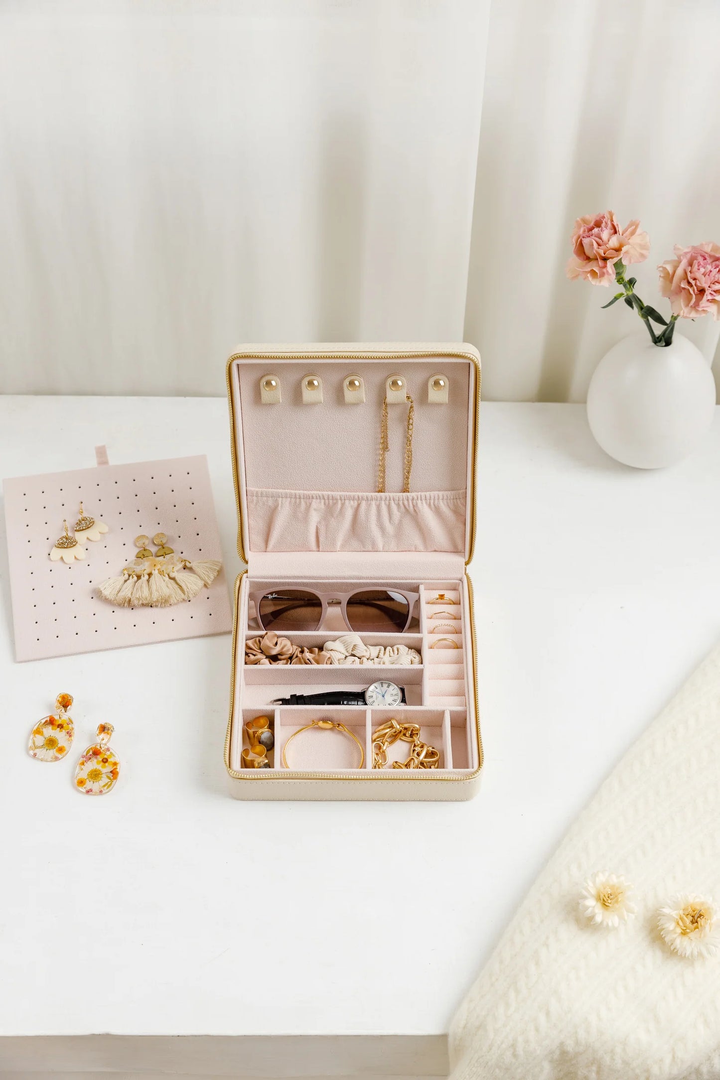 Yobi Australia grande jewellery case, yobi, The Ivy Plant Studio