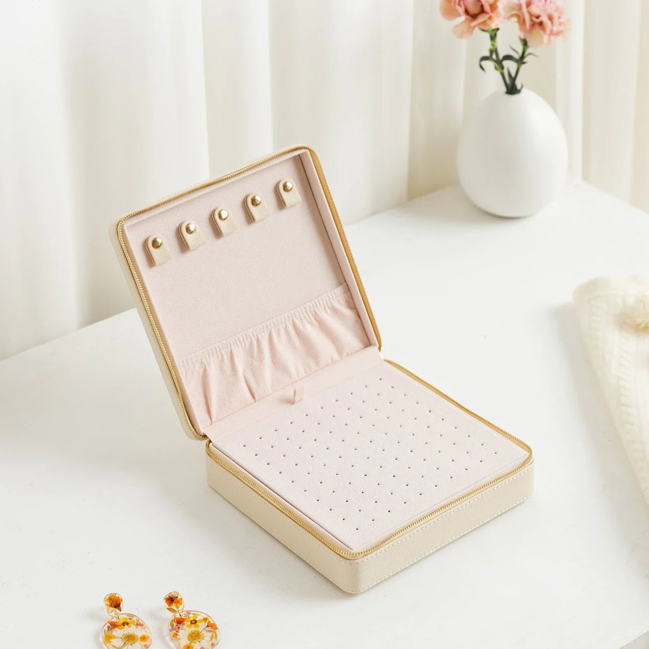 Yobi Australia grande jewellery case, yobi, The Ivy Plant Studio