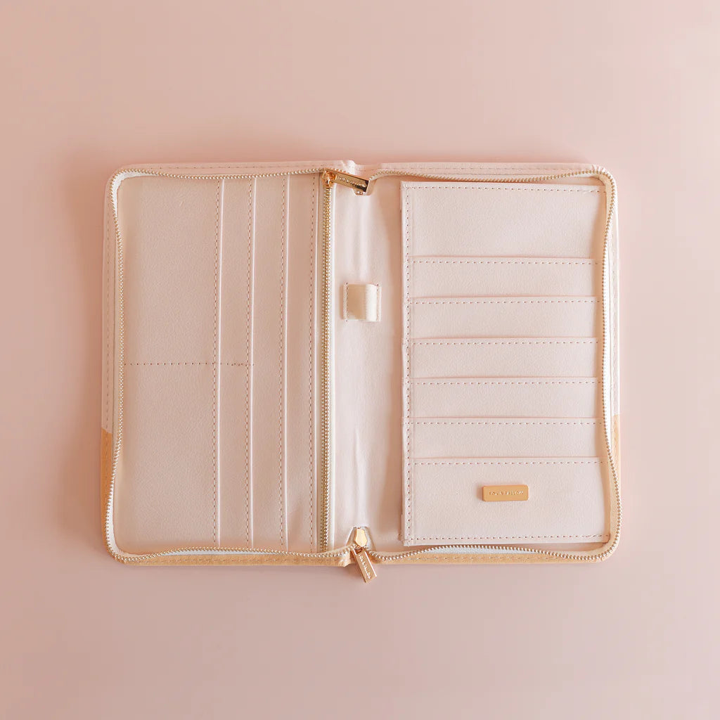 Fox & Fallow Carmel Ripple Travel Wallet | The Ivy Plant Studio 