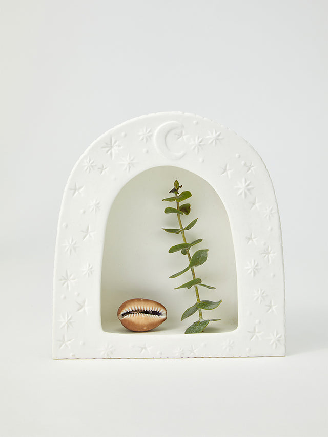 Jones & Co LUNA WHITE WALL SHELF | The Ivy Plant Studio 