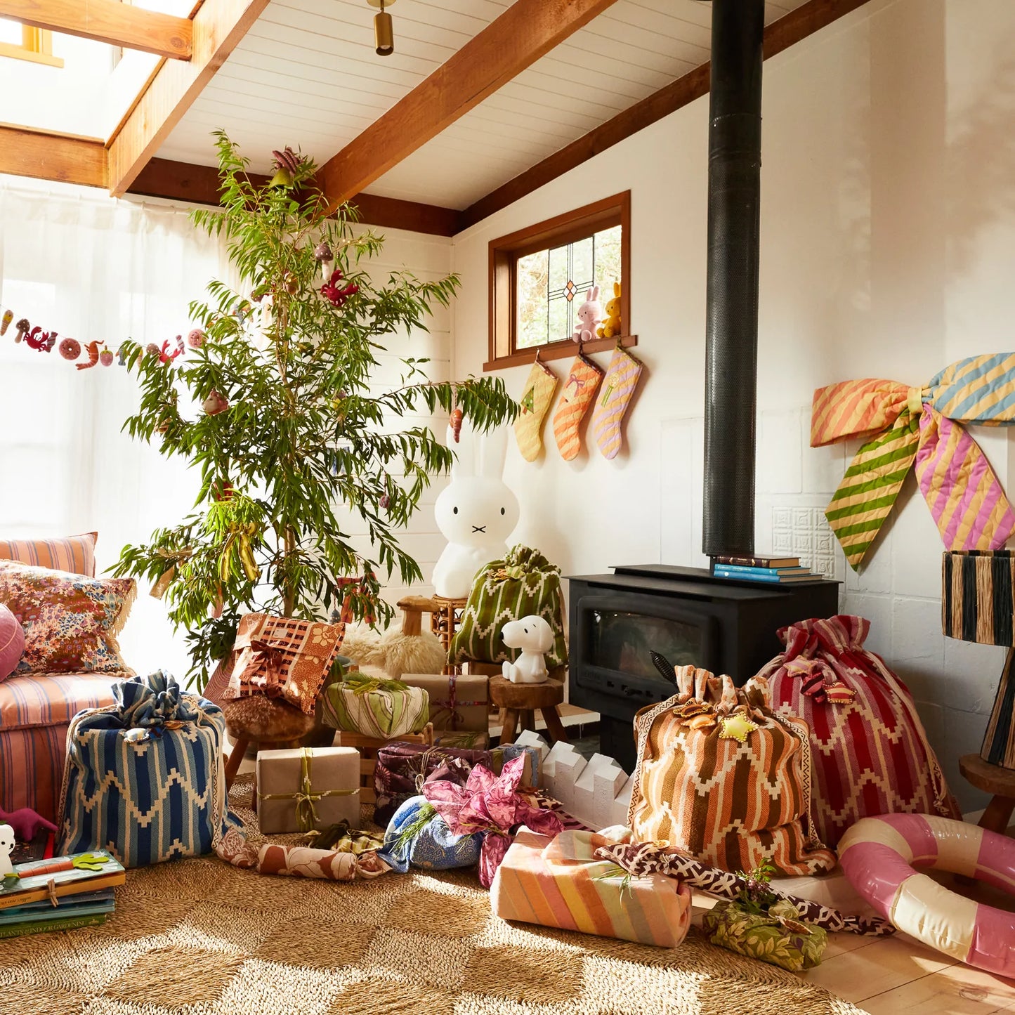 SAGE X CLARE BHANU MUSHROOM DECORATION | THE IVY PLANT STUDIO