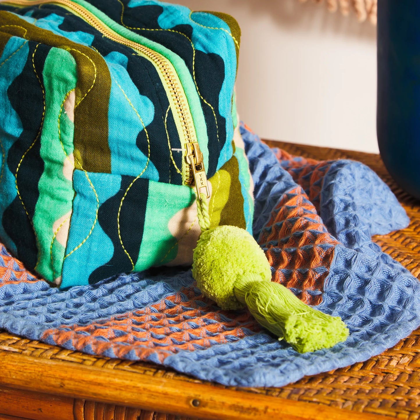 SAGE X CLARE BUNGEE BEAUTY BAG | THE IVY PLANT STUDIO