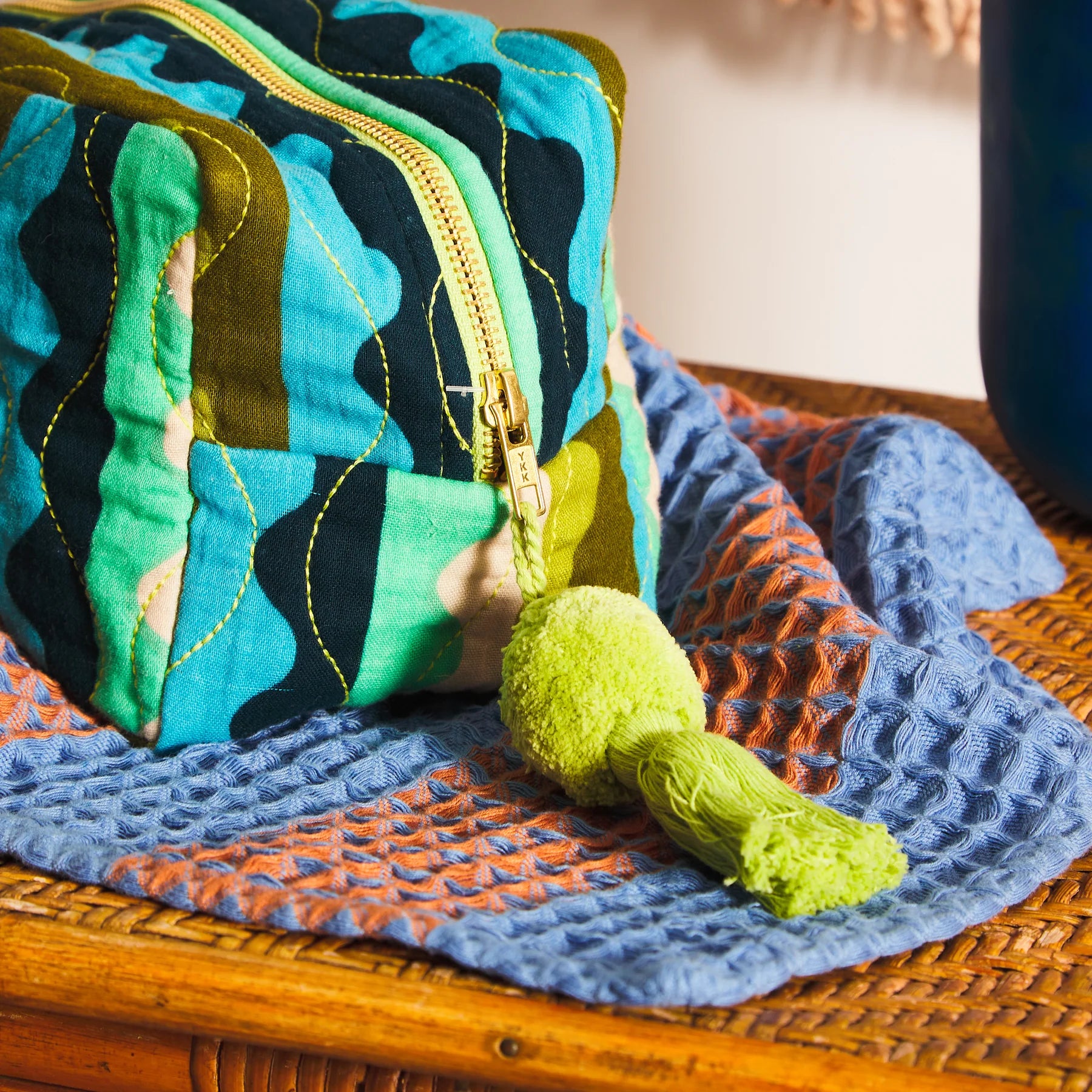 SAGE X CLARE BUNGEE BEAUTY BAG | THE IVY PLANT STUDIO