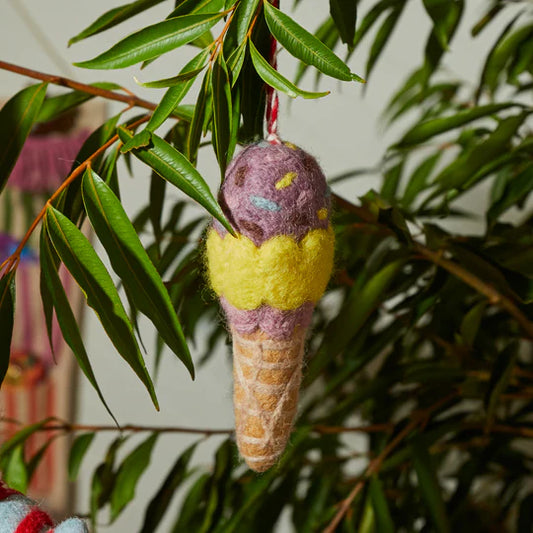 SAGE X CLARE LALIKA ICE CREAM DECORATION | THE IVY PLANT STUDIO
