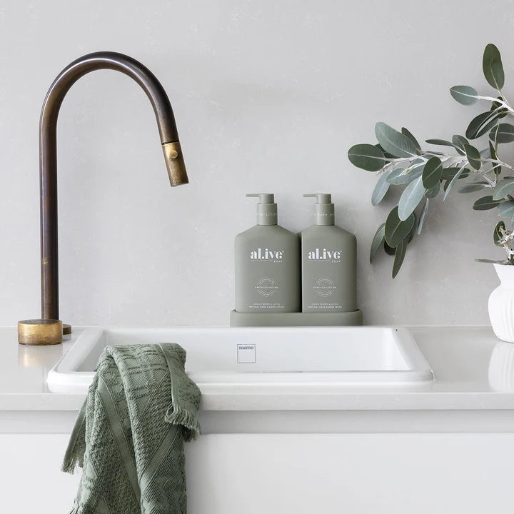 al.ive Body | Green Pepper & Lotus Duo | The Ivy Plant Studio 